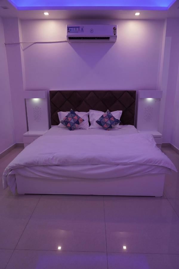 Own Stay New Delhi Exterior foto