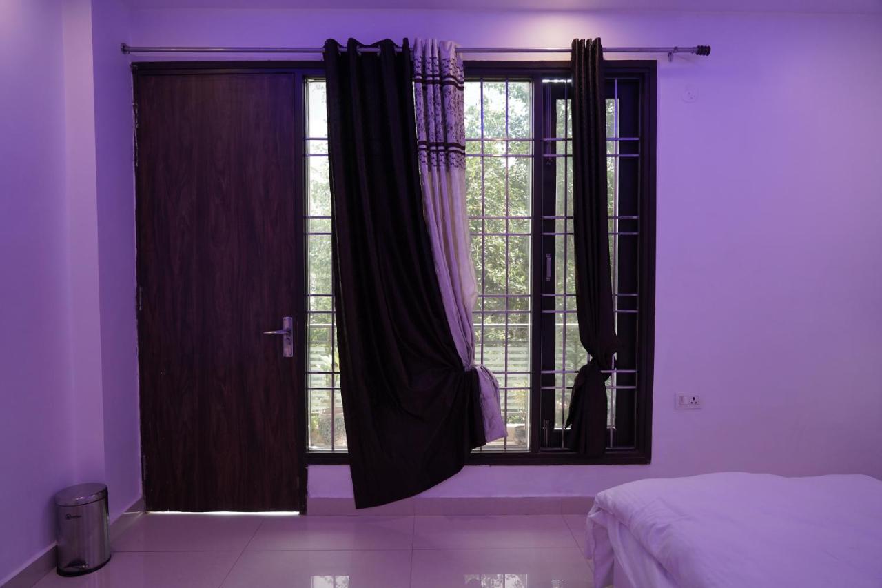 Own Stay New Delhi Exterior foto