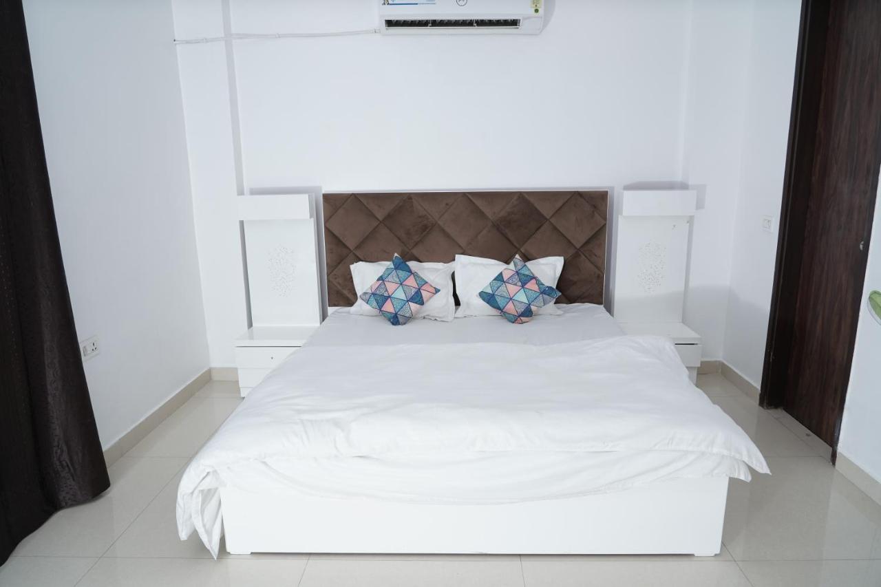 Own Stay New Delhi Exterior foto