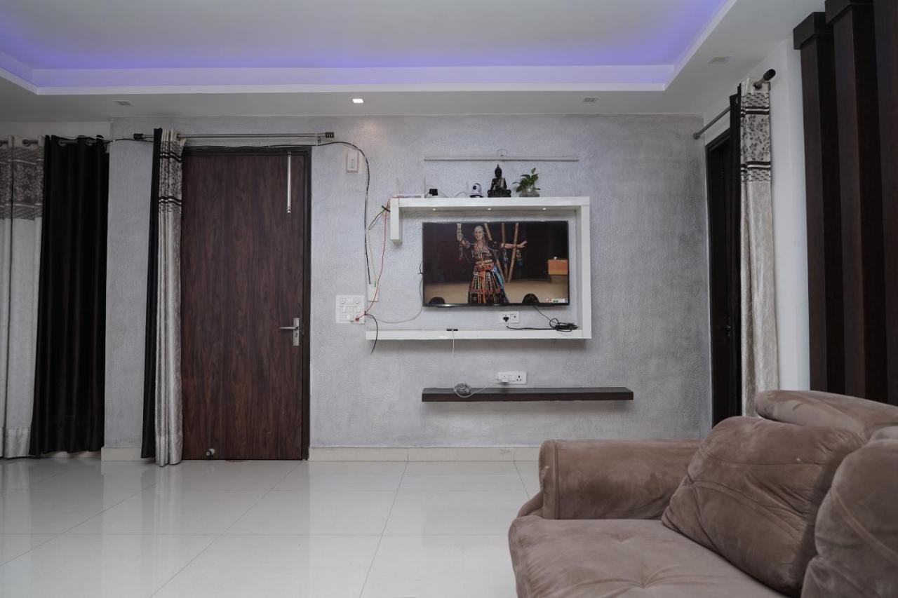 Own Stay New Delhi Exterior foto