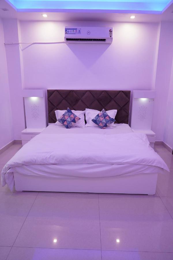 Own Stay New Delhi Exterior foto