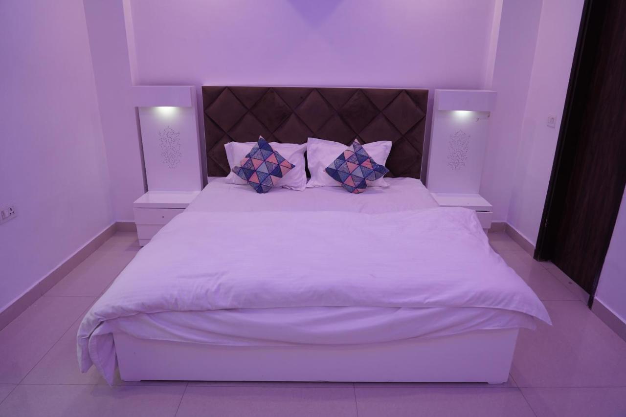 Own Stay New Delhi Exterior foto